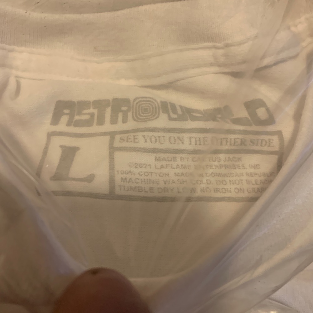 Travis Scott Astroworld Tour 2021 Tee size Large
